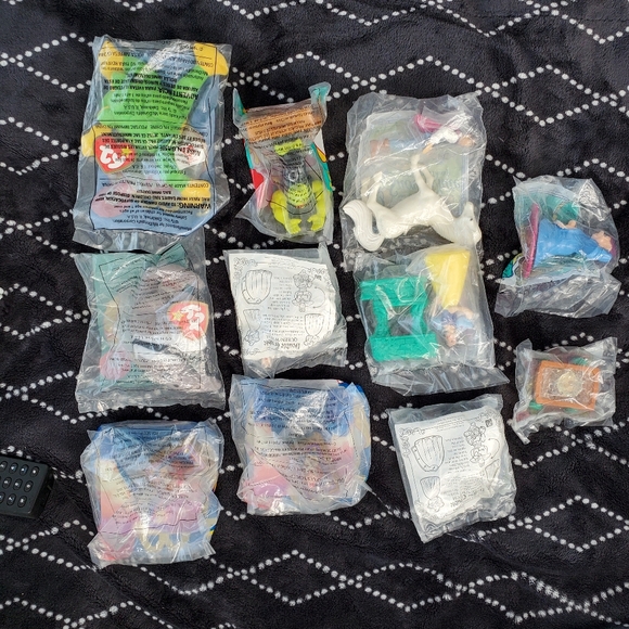 Lot of 11 Disney McDonald's Happy Meal Toys - Picture 2 of 2